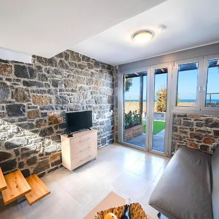 Terrazeus - Stone House Beachfront 3 Milatos