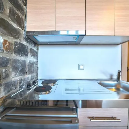 아파트 Terrazeus - Stone House Beachfront 3 *